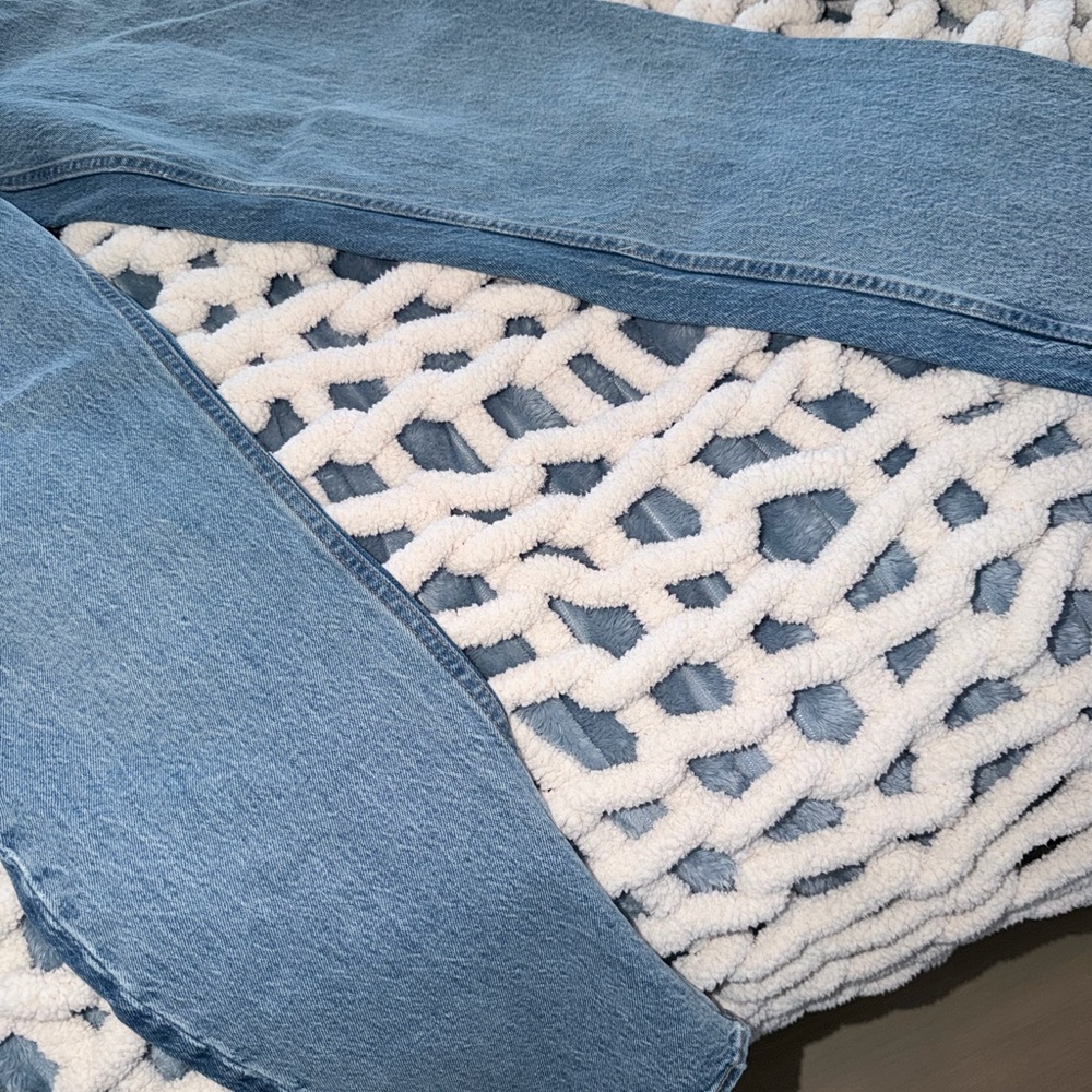 Abercrombie Curve Love high waisted jeans - Picture 4 of 5